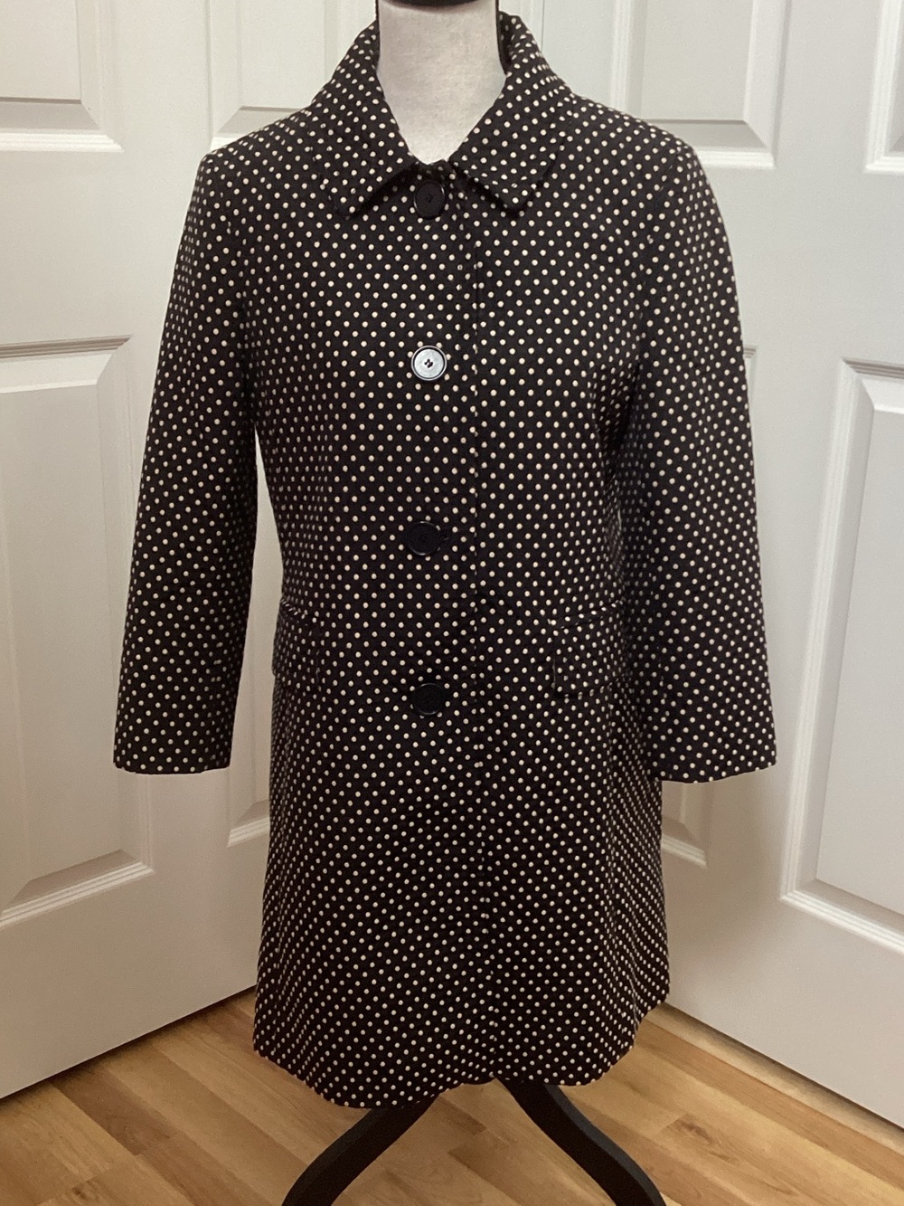 Loft lined black polka dot raincoat, size 8.